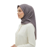 Hijab Satin Premium – Syal Mewah Elegan | Birel 9040 M