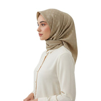 Hijab Satin Premium – Syal Mewah Elegan | Birel 9040 M