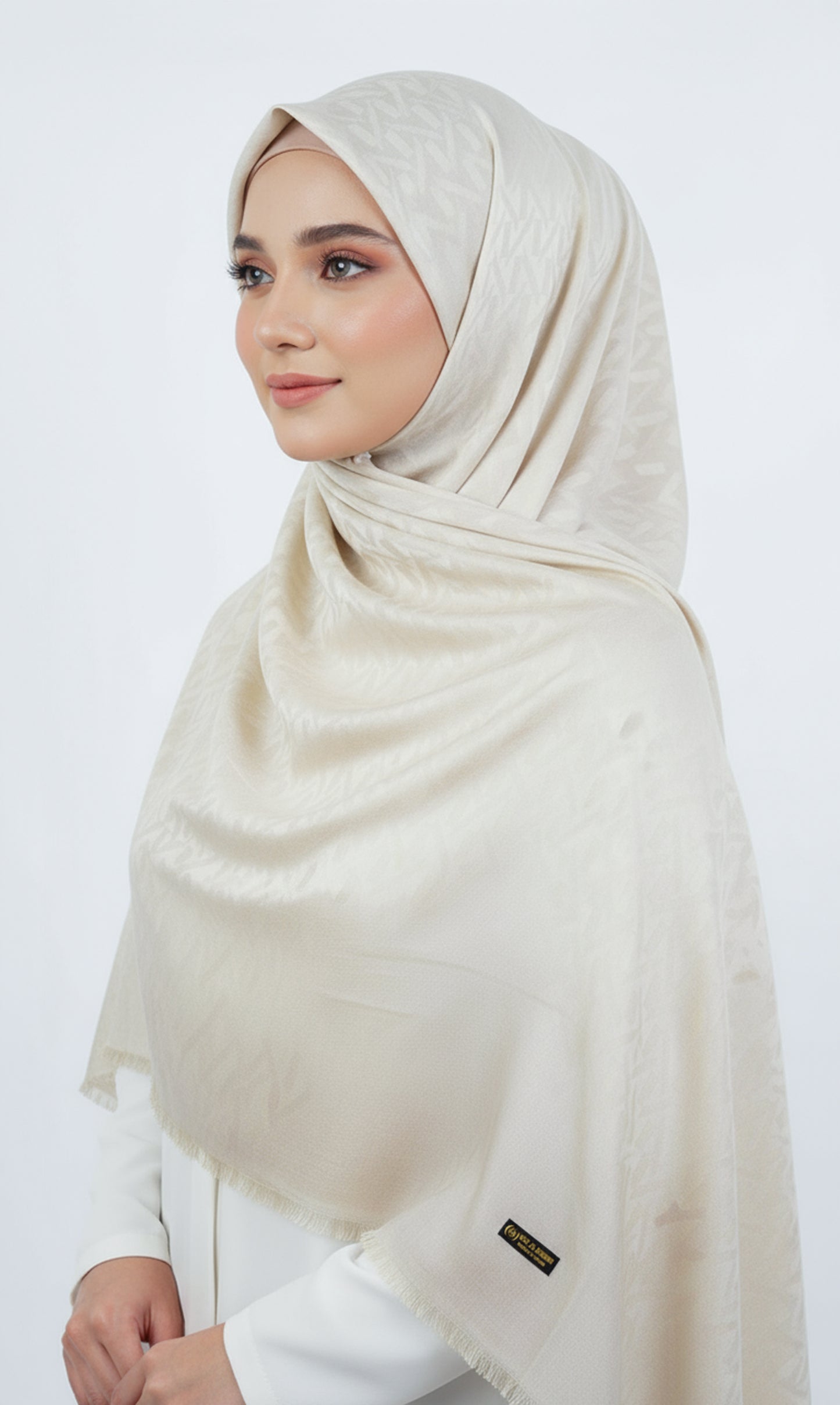 Birel Shawl 9050-06– The Symbol of Elegance